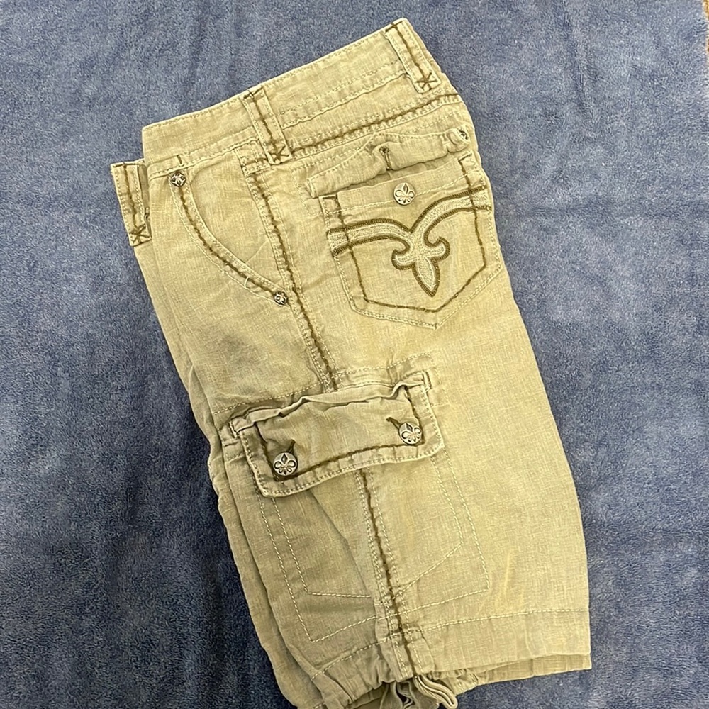 Mens Rock Revival shorts size 29